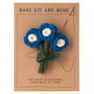 Blue flower bouquet crocheted brooch